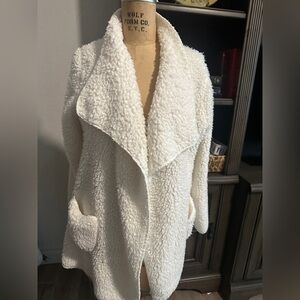 Secret Treasures sheepy robe jacket
